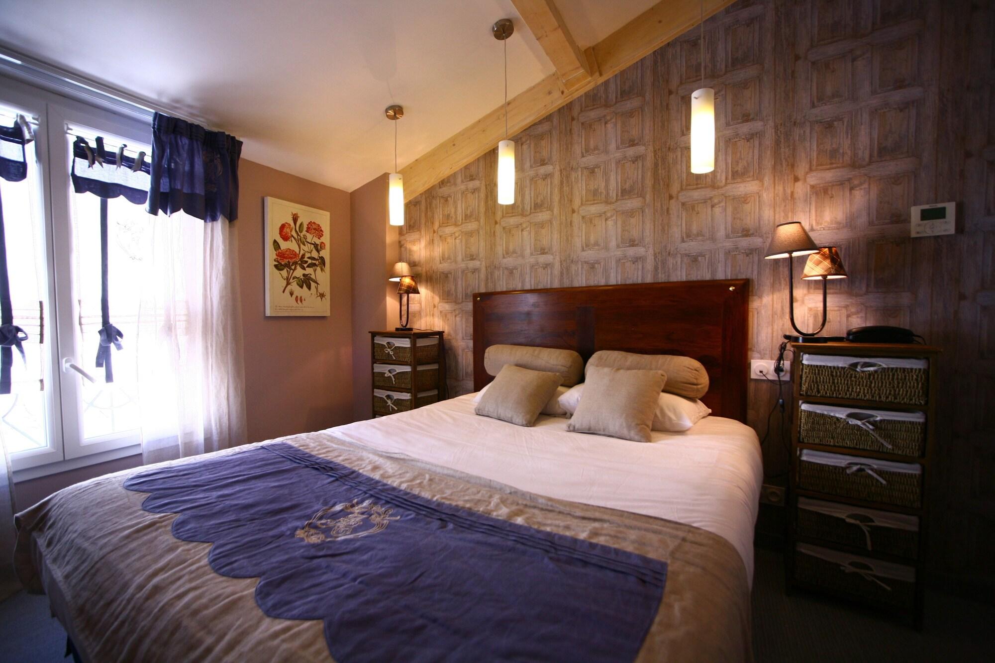 Logis Hotel Le Glacier Orange  Esterno foto
