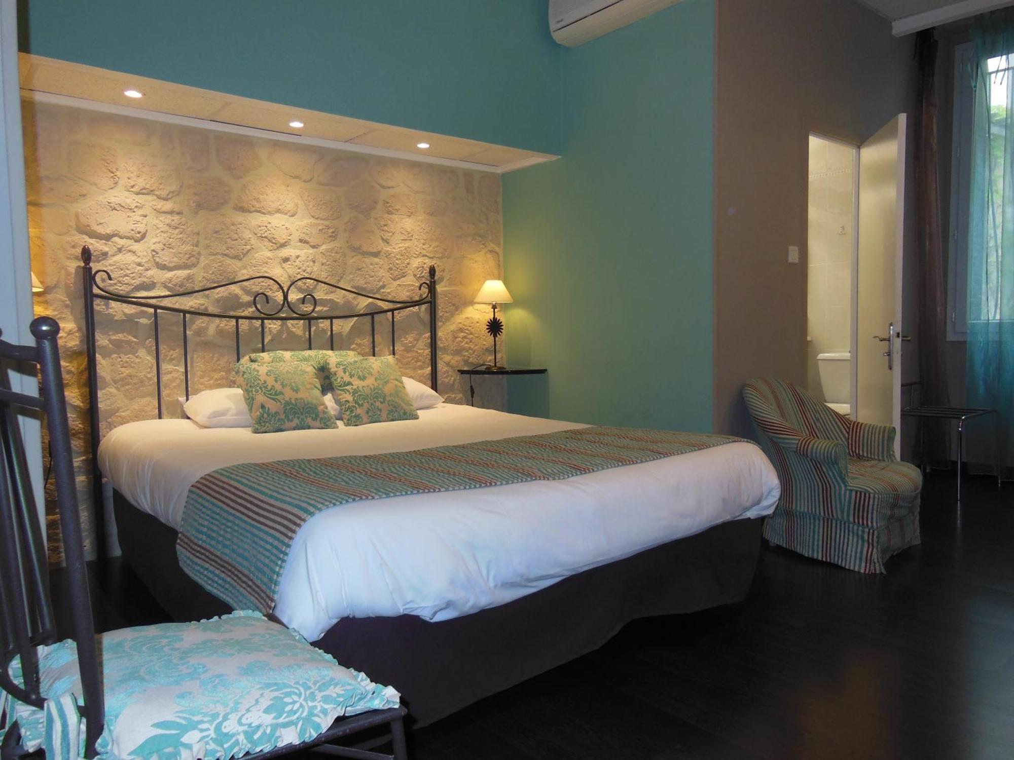 Logis Hotel Le Glacier Orange  Camera foto