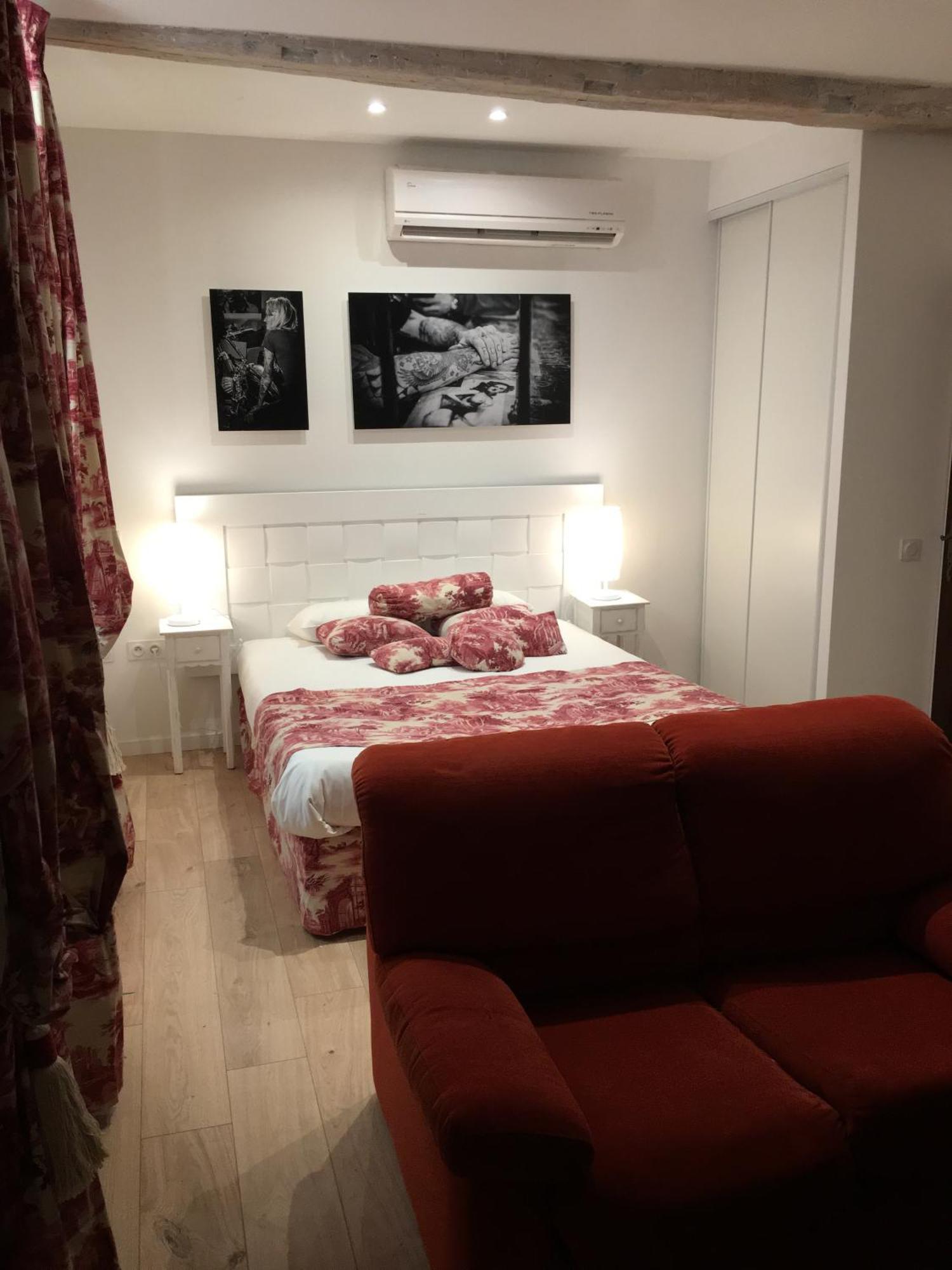 Logis Hotel Le Glacier Orange  Camera foto