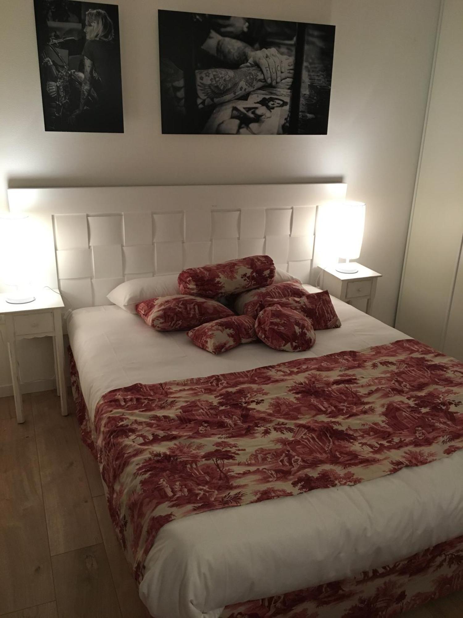 Logis Hotel Le Glacier Orange  Camera foto